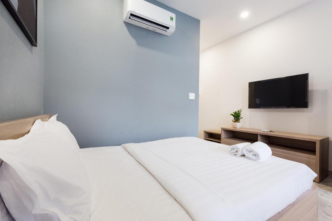 Yours Studio Airport Hotel โฮจิมินห์ซิตี้ ภายนอก รูปภาพ
