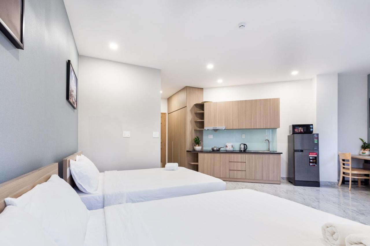 Yours Studio Airport Hotel โฮจิมินห์ซิตี้ ภายนอก รูปภาพ