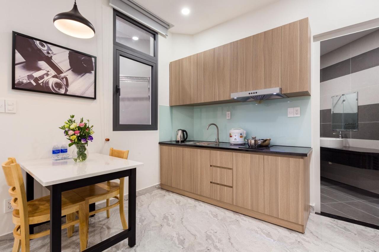 Yours Studio Airport Hotel โฮจิมินห์ซิตี้ ภายนอก รูปภาพ