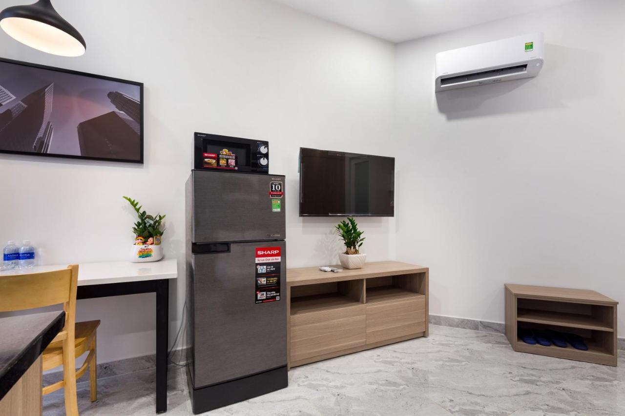 Yours Studio Airport Hotel โฮจิมินห์ซิตี้ ภายนอก รูปภาพ