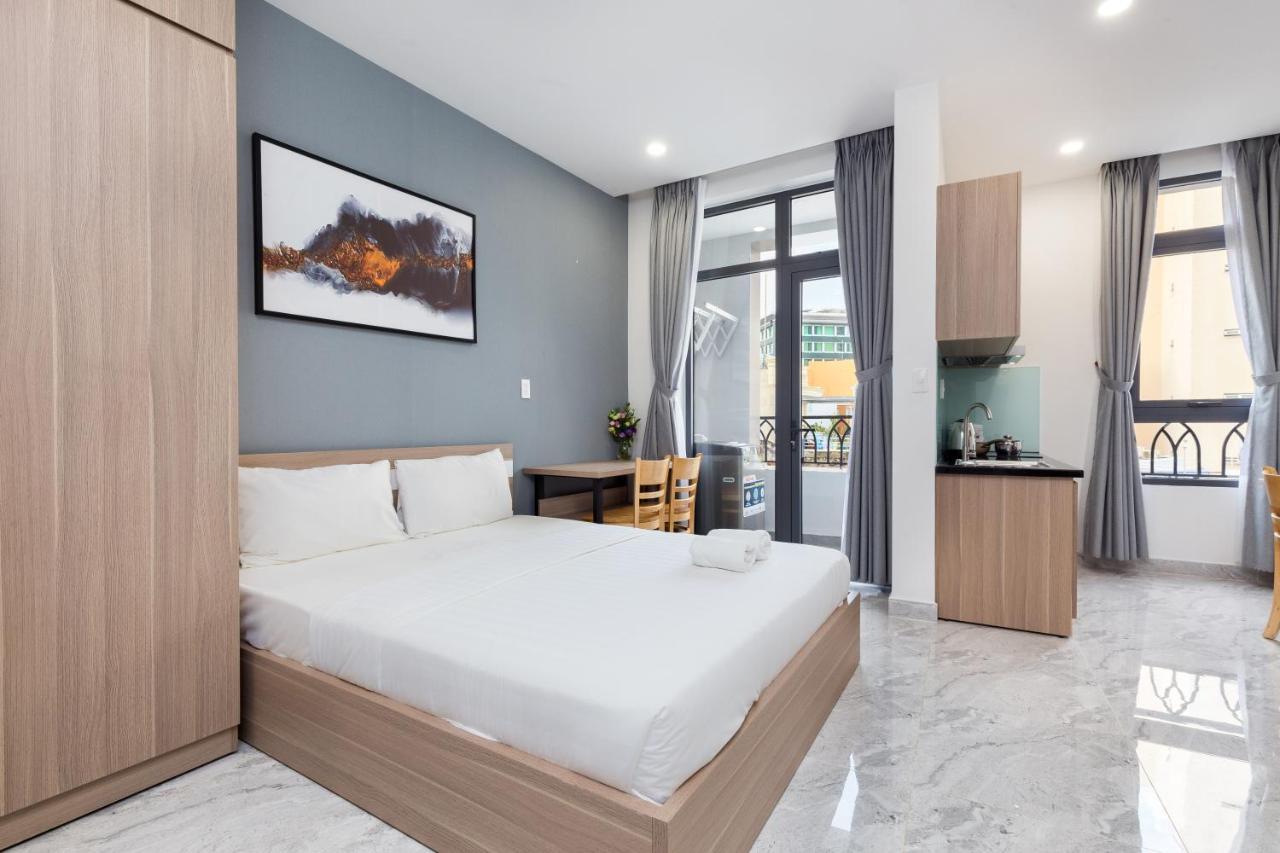Yours Studio Airport Hotel โฮจิมินห์ซิตี้ ภายนอก รูปภาพ