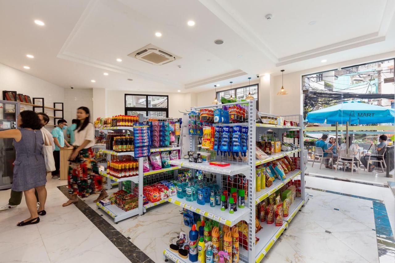 Yours Studio Airport Hotel โฮจิมินห์ซิตี้ ภายนอก รูปภาพ